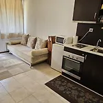 Guest בנסקו